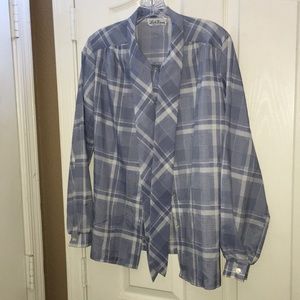 FINAL MARKDOWN Ladies lucky winner blouse